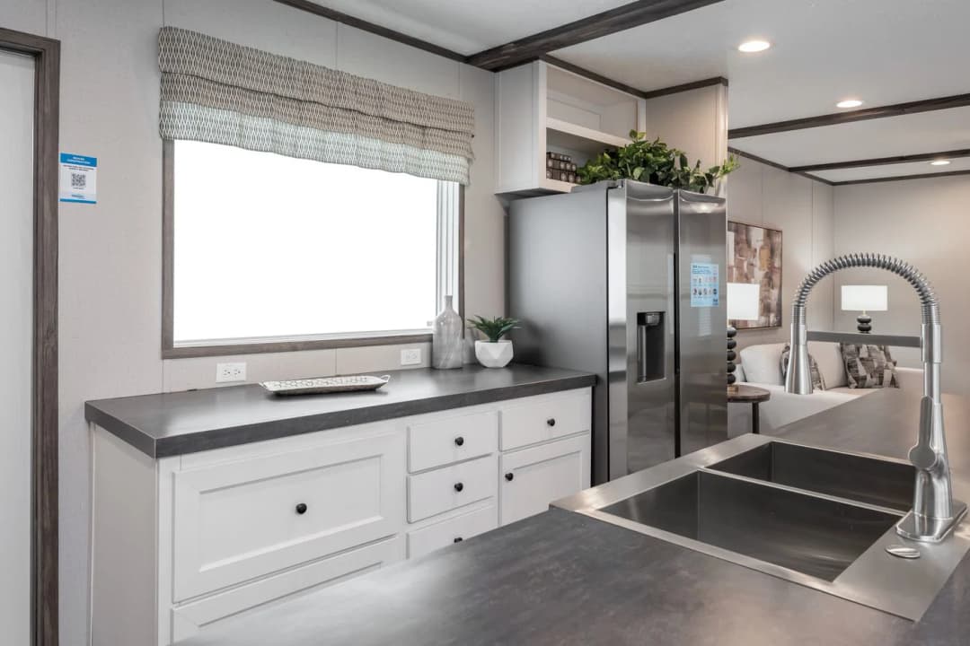 The general kitchen home features