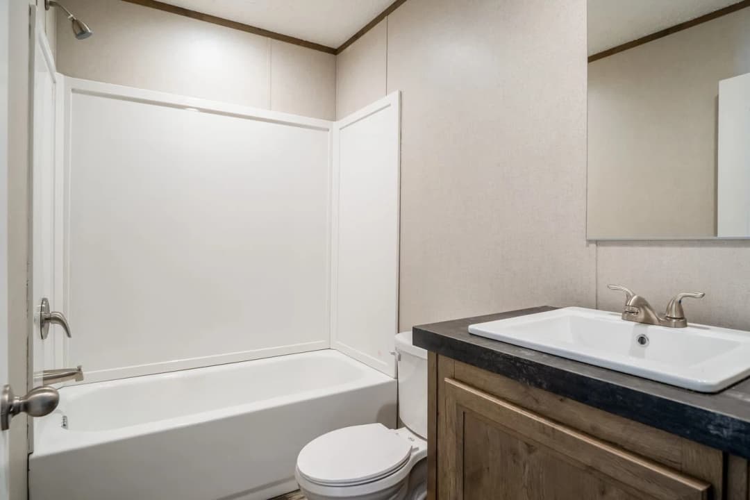 The breeze bathroom home features