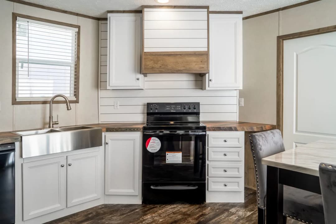 Anniversary entertainer kitchen home features