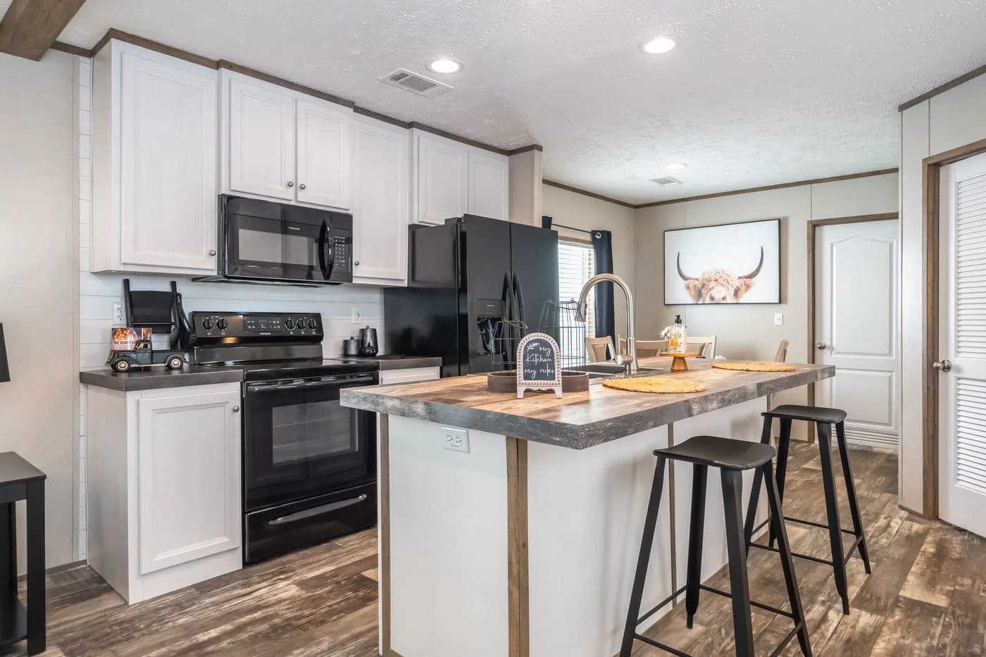 Riverhaven kitchen home features