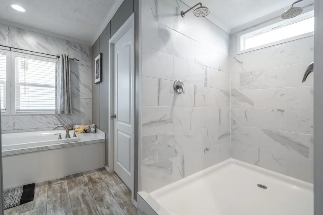Cascade bathroom home features