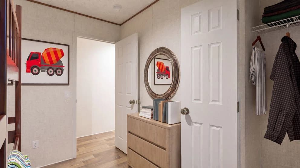 Tru cypress bedroom home features