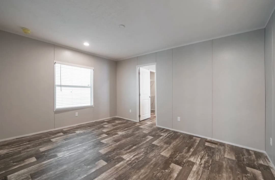 Willow bedroom home features