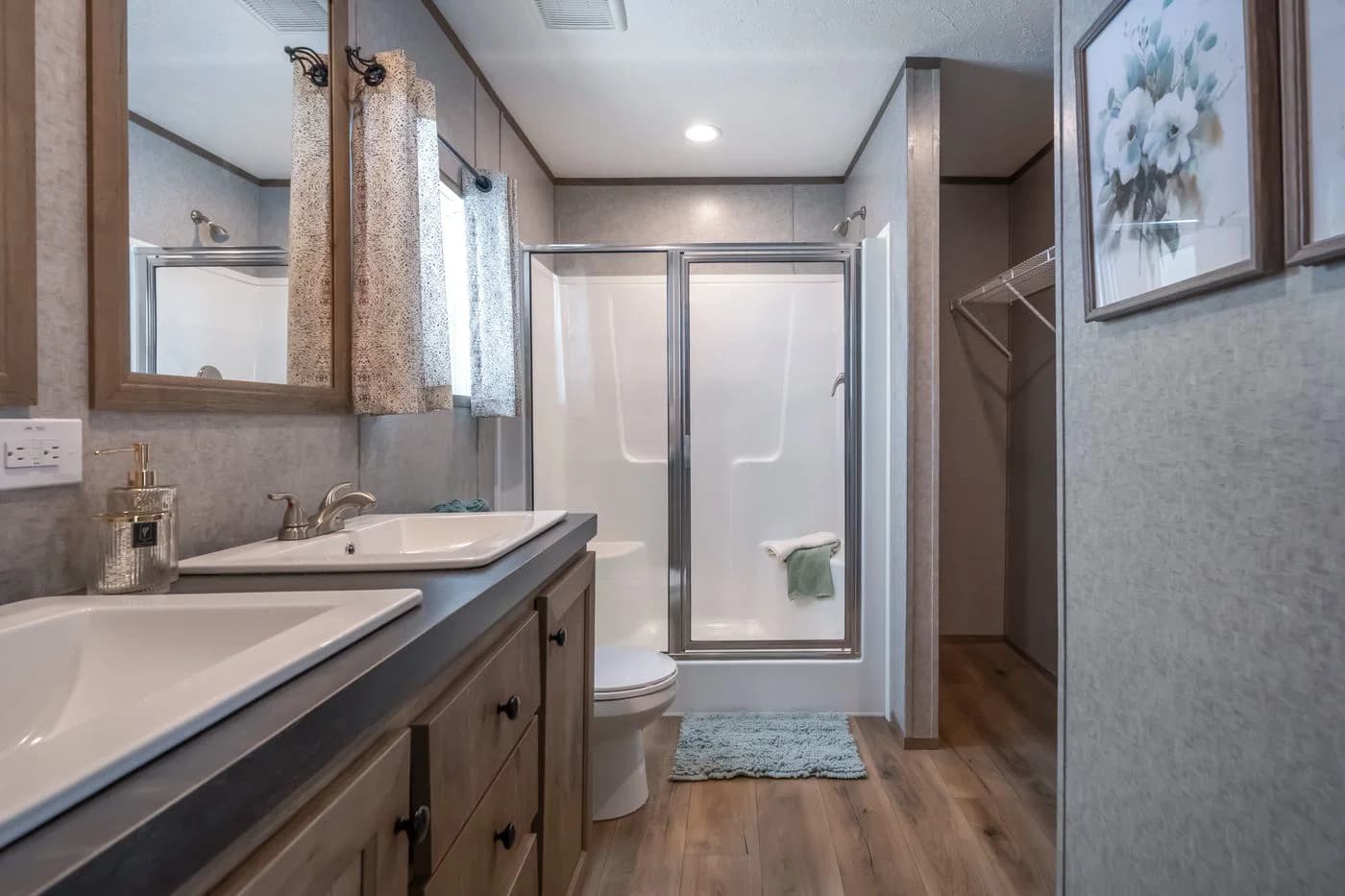 The warrior bathroom home features