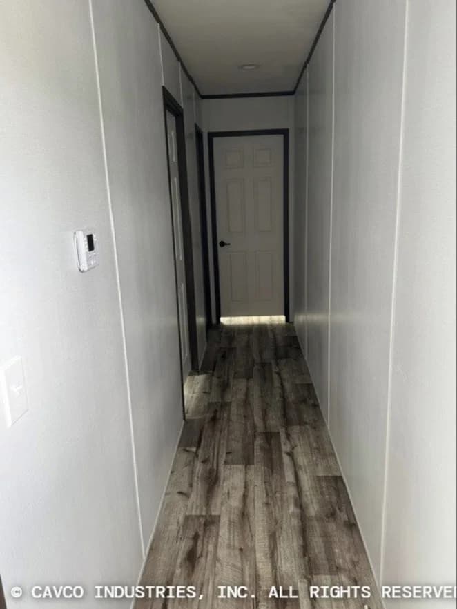 Cavco landmark 16763b interior home features