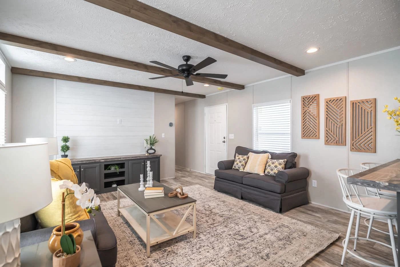 Anniversary choice interior home features