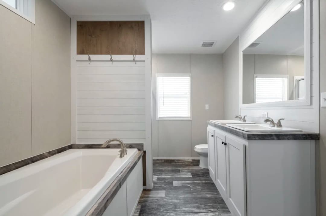 Willow bathroom home features