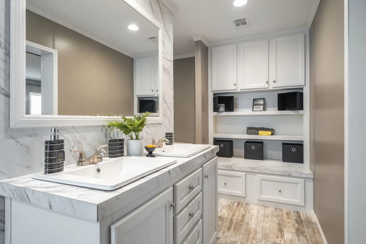 Cascade  home features