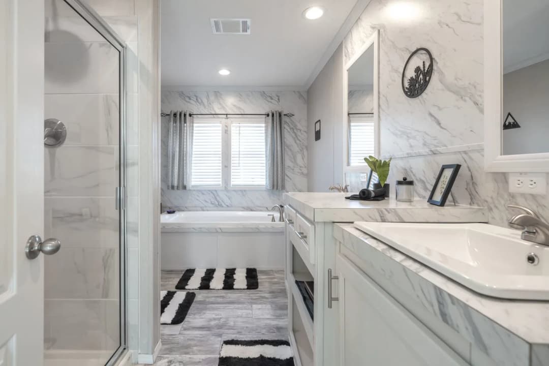 Stella bathroom home features