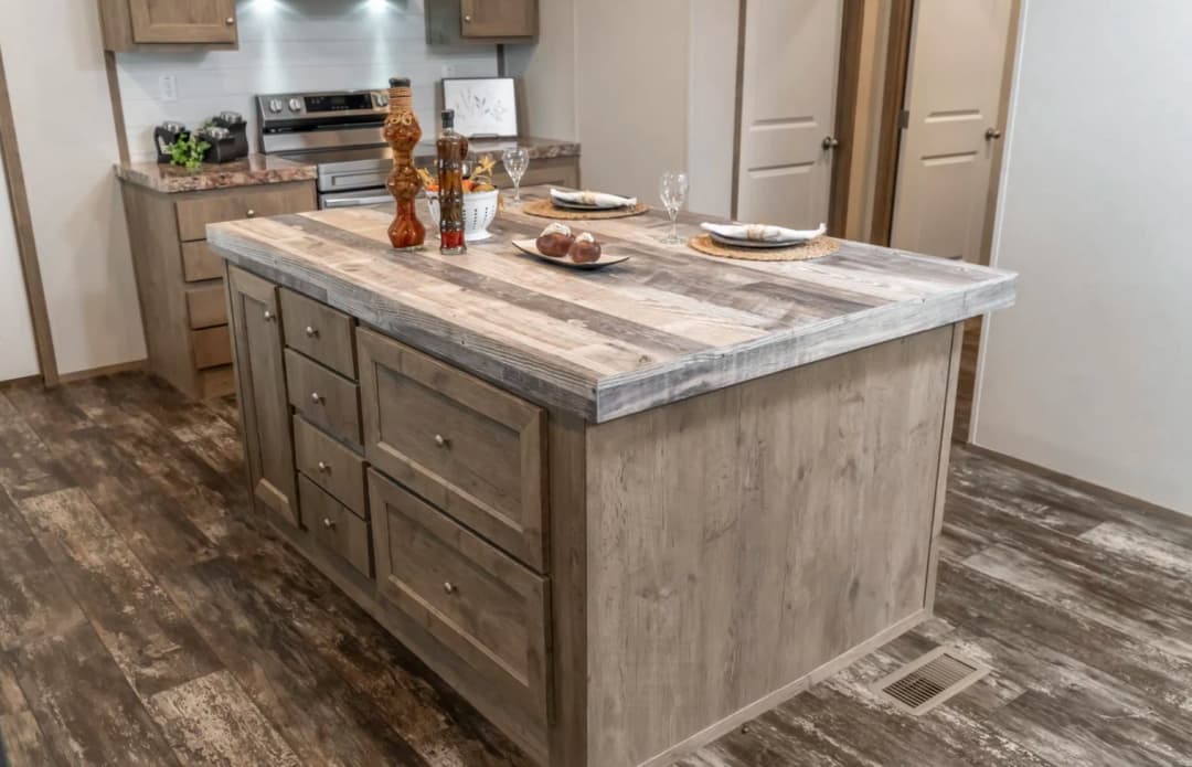 Bella vista kitchen home features
